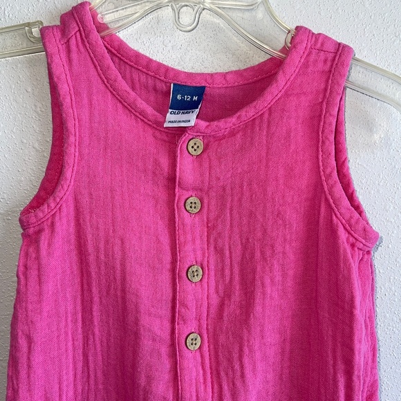 Old Navy Muslin Cotton Hot Pink Romper Infant Baby Girl Size 6-12 Months - Picture 3 of 8